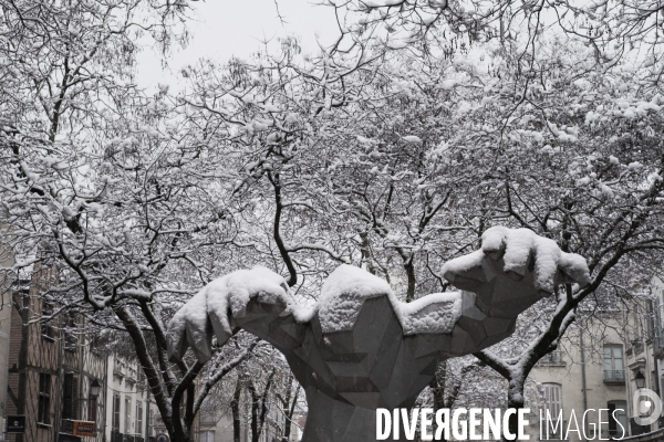 De la neige, et des trains..