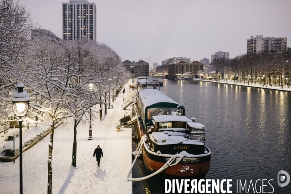 Chutes de neige et ski à Paris