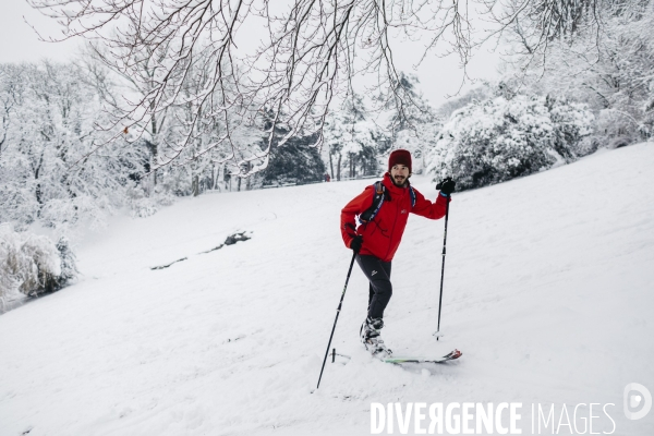 Chutes de neige et ski à Paris