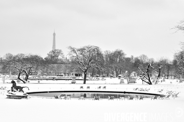 Neige et inondations à Paris