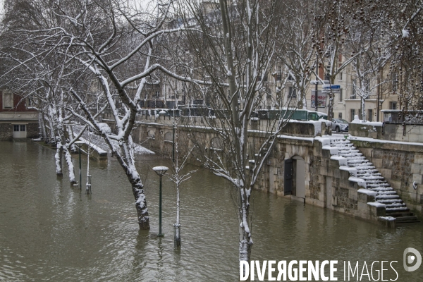 Paris sous la neige fevrier 2018