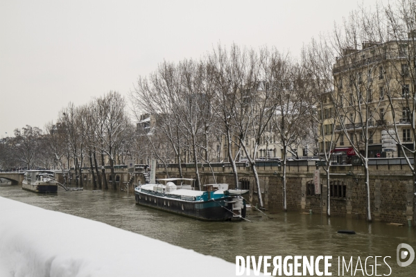 Paris sous la neige fevrier 2018