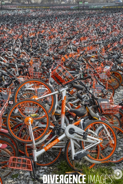 Cimetiere de velos en libre-service a shanghai