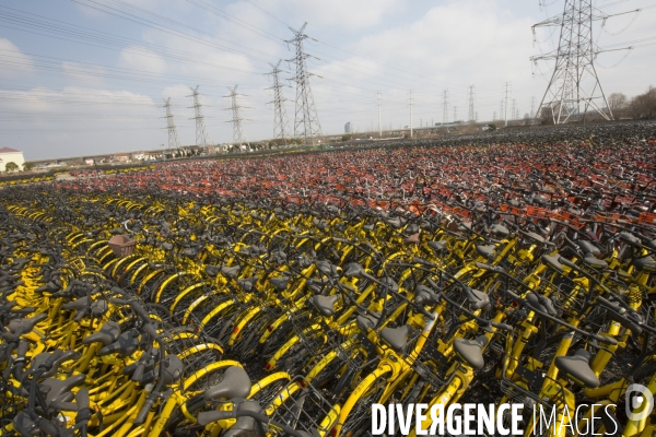 Cimetiere de velos en libre-service a shanghai