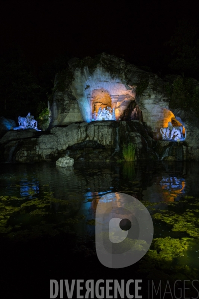 Les grandes eaux nocturnes au château de Versailles
