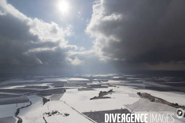 Vol dans un nuage de neige du Verdon