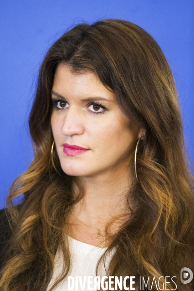 Remise du rapport  Verbalisation du harcelement de rue  à Marlène SCHIAPPA.