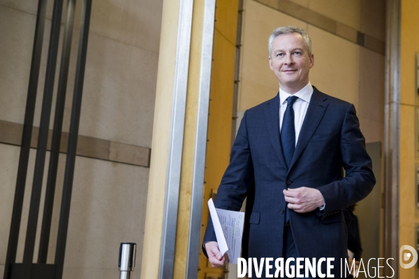 Bruno LE MAIRE reçoit les élus locaux et les représentants du personnel de Ford Blanquefort.
