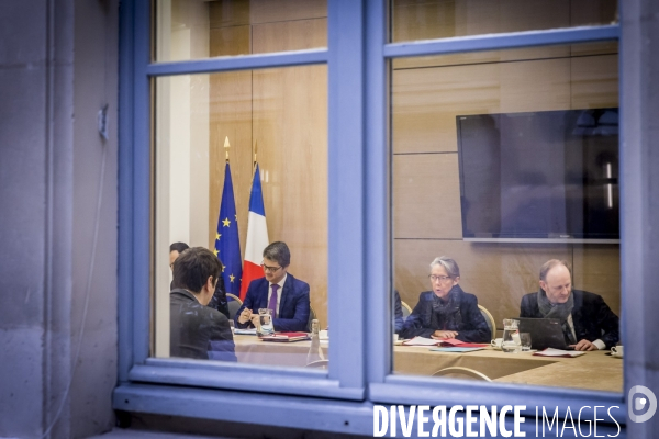 Concertations sur la réforme de la SNCF entre Elisabeth Borne et les syndicats de cheminots