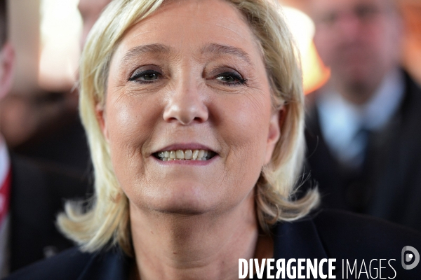 Marien Le Pen au salon de l agriculture