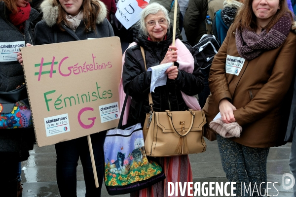 Rassemblement pour la journee des droits des femmes