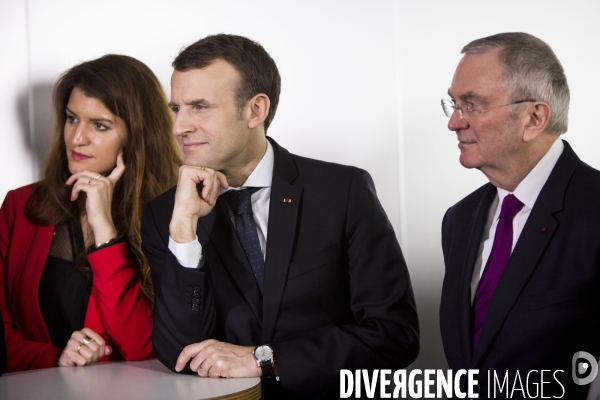 Dans le cadre de la Journée internationale des Droits des femmes le président Emmanuel MACRON rend visite à l entreprise Gecina