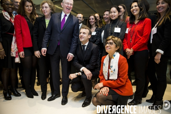 Dans le cadre de la Journée internationale des Droits des femmes le président Emmanuel MACRON rend visite à l entreprise Gecina