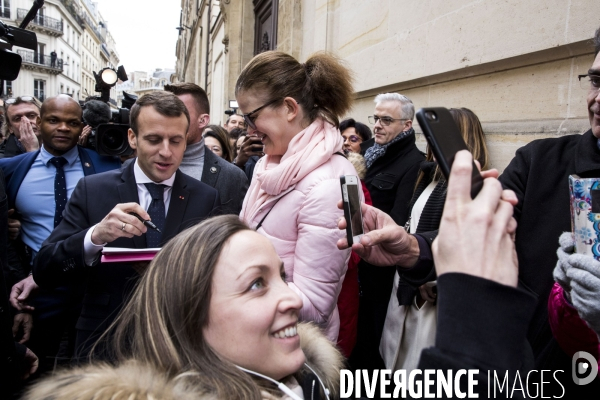 Dans le cadre de la Journée internationale des Droits des femmes le président Emmanuel MACRON rend visite à l entreprise Gecina