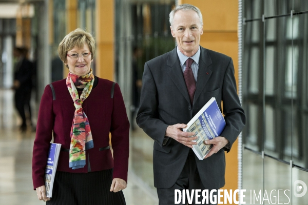 Remise du rapport de Jean-Dominique Senard et Nicole Notat  à la suite de la mission  Entreprise et intérêt général .