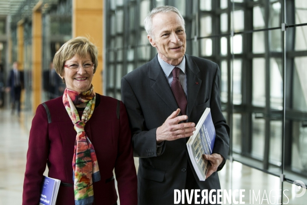 Remise du rapport de Jean-Dominique Senard et Nicole Notat  à la suite de la mission  Entreprise et intérêt général .