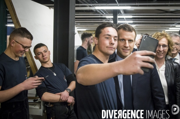 Emmanuel Macron à Tours