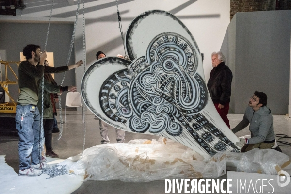 Accrochage de lexposition « L Un et l Autre » au Palais de Tokyo
