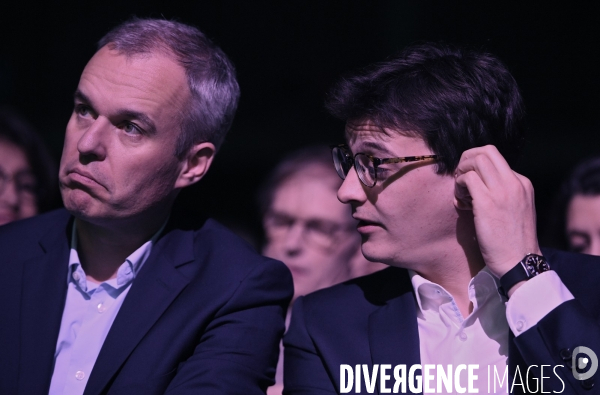 Premiere convention les Jeunes avec Macron