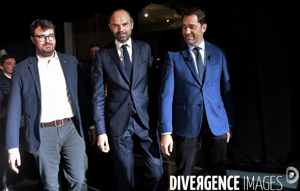 Premiere convention les Jeunes avec Macron