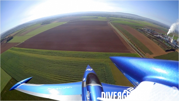 Aéromodèlisme de sport : Vol à 300 km/h