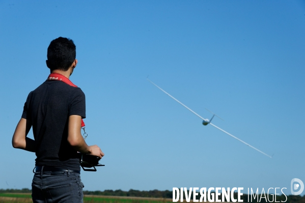Aéromodèlisme : Piloter un jet à 15 ans
