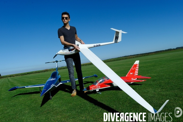 Aéromodèlisme : Piloter un jet à 15 ans