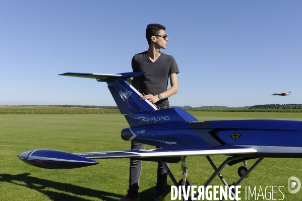 Aéromodèlisme : Avions JET au I/5ème et au 1/2.