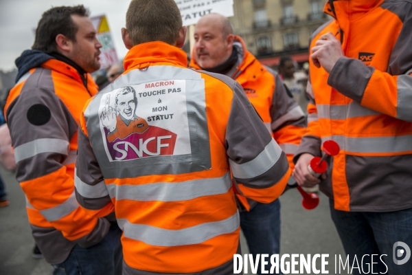 Manifestation nationale des cheminots contre le projet de réforme de leur statut à Paris le 22 mars 2018