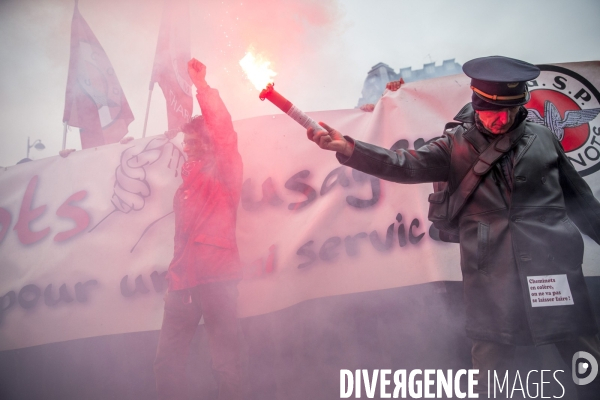 Manifestation nationale des cheminots contre le projet de réforme de leur statut à Paris le 22 mars 2018