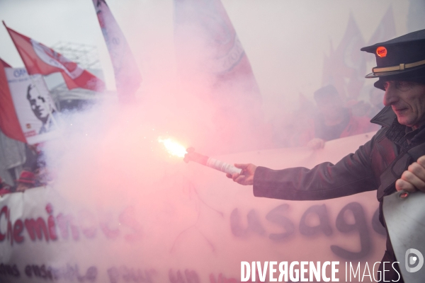 Manifestation nationale des cheminots contre le projet de réforme de leur statut à Paris le 22 mars 2018