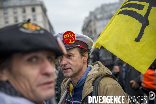 Manifestation nationale des cheminots contre le projet de réforme de leur statut à Paris le 22 mars 2018