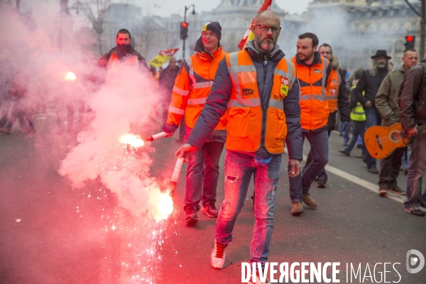 Manifestation nationale des cheminots contre le projet de réforme de leur statut à Paris le 22 mars 2018