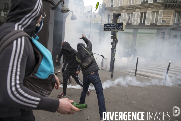 Manifestation nationale des cheminots contre le projet de réforme de leur statut à Paris le 22 mars 2018