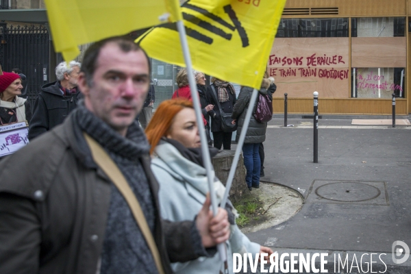 Manifestation nationale des cheminots contre le projet de réforme de leur statut à Paris le 22 mars 2018