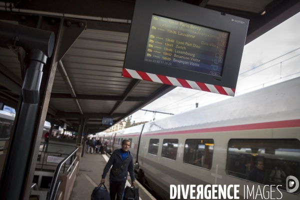 24 heures dans la vie d une contrôleuse TGV à la SNCF