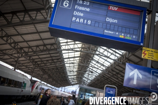 24 heures dans la vie d une contrôleuse TGV à la SNCF