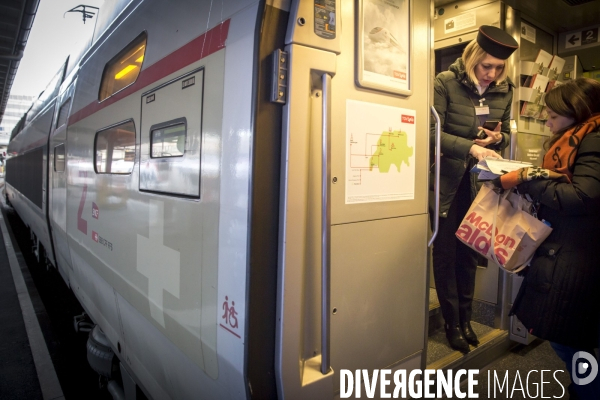 24 heures dans la vie d une contrôleuse TGV à la SNCF