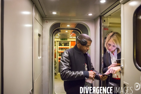 24 heures dans la vie d une contrôleuse TGV à la SNCF