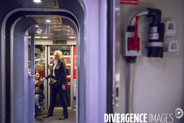 24 heures dans la vie d une contrôleuse TGV à la SNCF