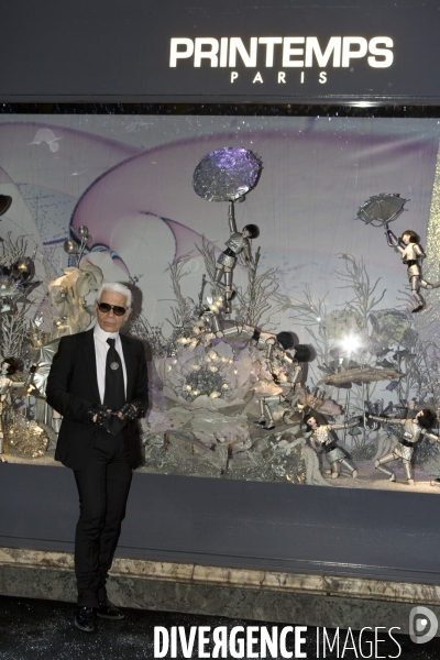 Karl lagerfeld inaugure les vitrines de noel du printemps