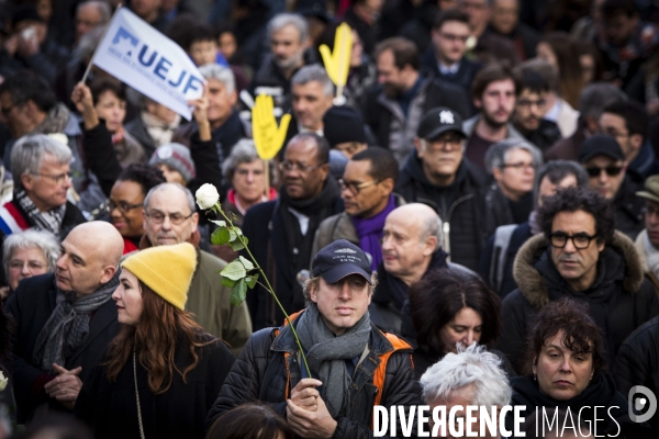 Marche blanche organisée en mémoire de Mireille KNOLL, une octogénaire juive assassinée à Paris