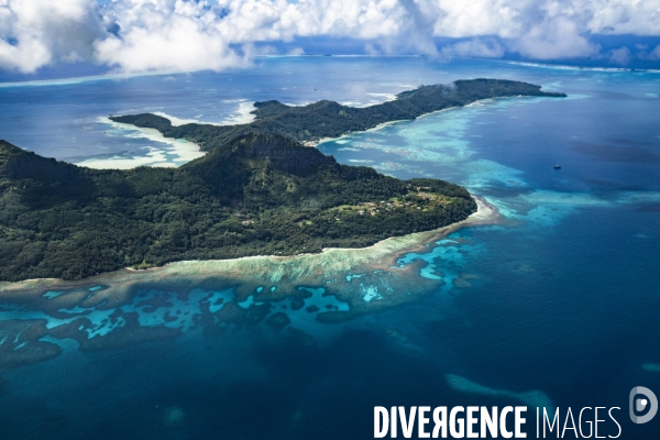 L île de Mangareva dans l archipel des Gambier