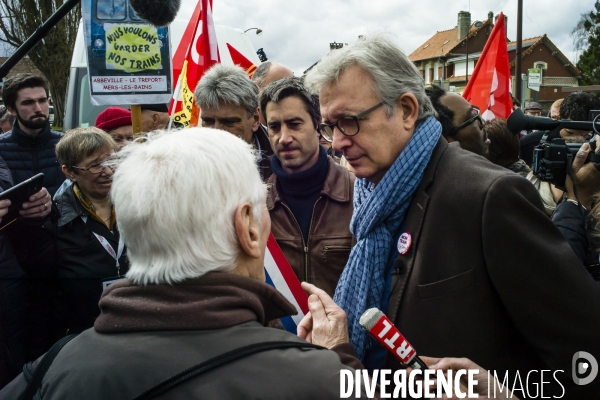 Déplacement unitaire pour la défense du service public ferroviaire.