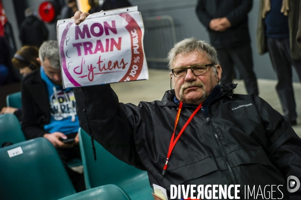 Déplacement unitaire pour la défense du service public ferroviaire.