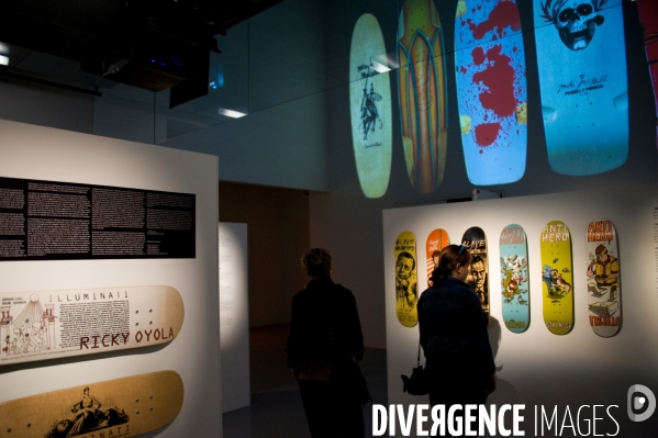 Exposition Publique Domaine du 18 juin au 7 août à la Gaîté Lyrique, Paris