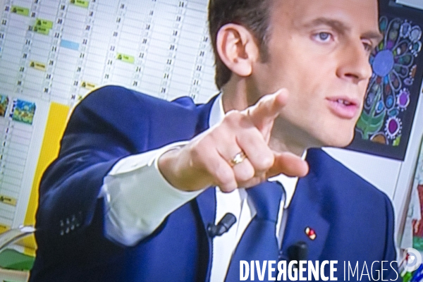 Emmanuel Macron interviewé par J-P Pernaut sur TFI