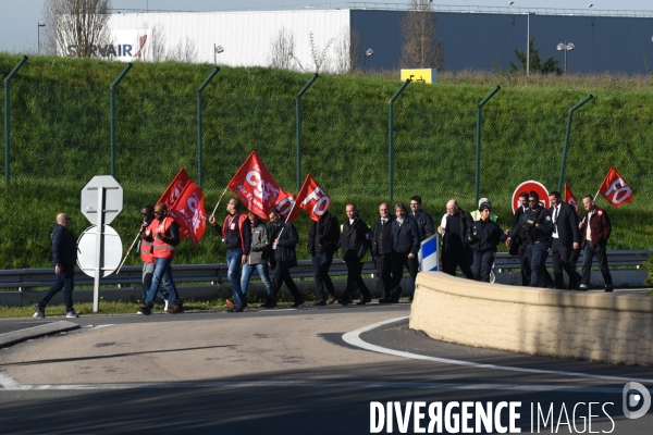 Grève et manifestation des salariés d Air-France