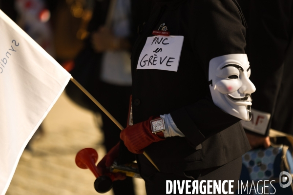 Grève et manifestation des salariés d Air-France
