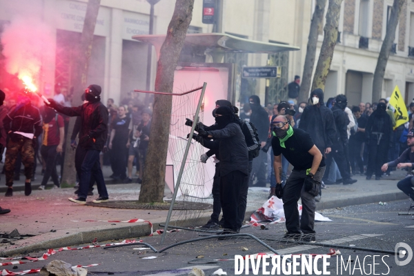 Manifestation Interprofessionnel Paris  Interprofessional Demonstration Paris